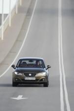 Seat Exeo 2.0 TDI with CVT Multitronic 2011 года